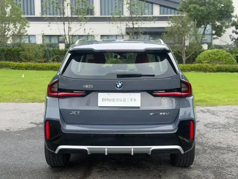 BMW X1 2023 sDrive25Li M Sport Package — миниатюра 4
