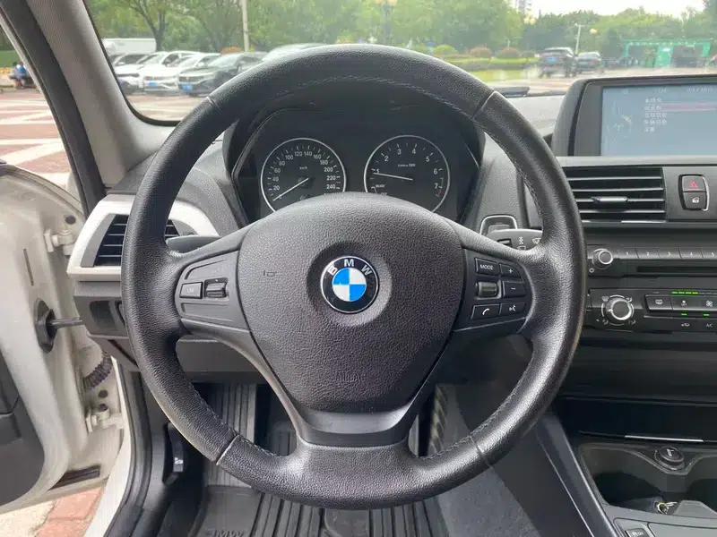 BMW 1 Series (Imported) 2013 Facelift 116i Leading Edition — миниатюра 12