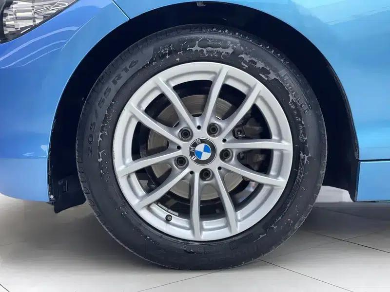 BMW 1 Series (Imported) 2016 118i Leading Edition — миниатюра 3
