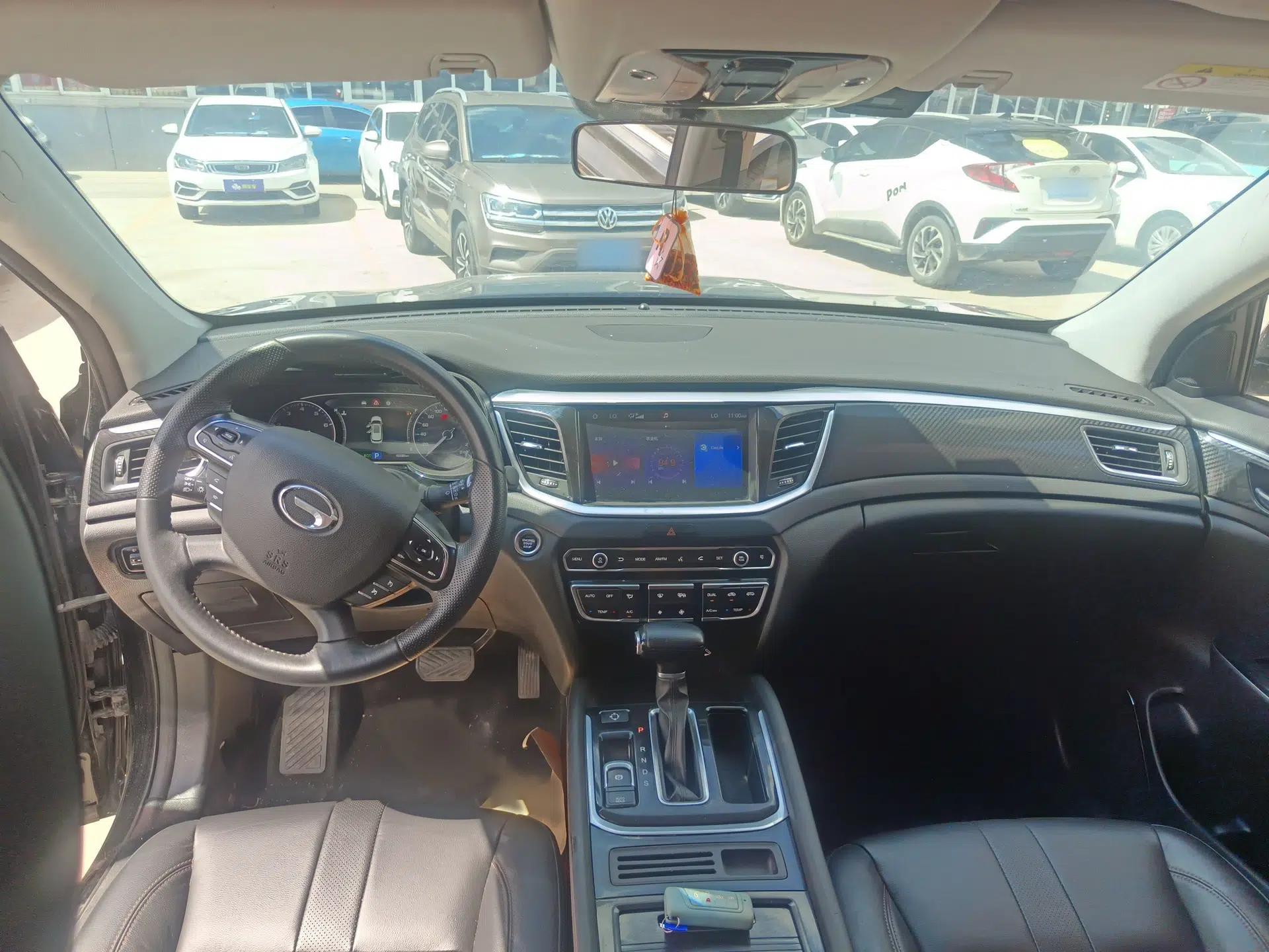 GAC Trumpchi GS7 2017 280T Two-Wheel Drive Luxury Model — миниатюра 10