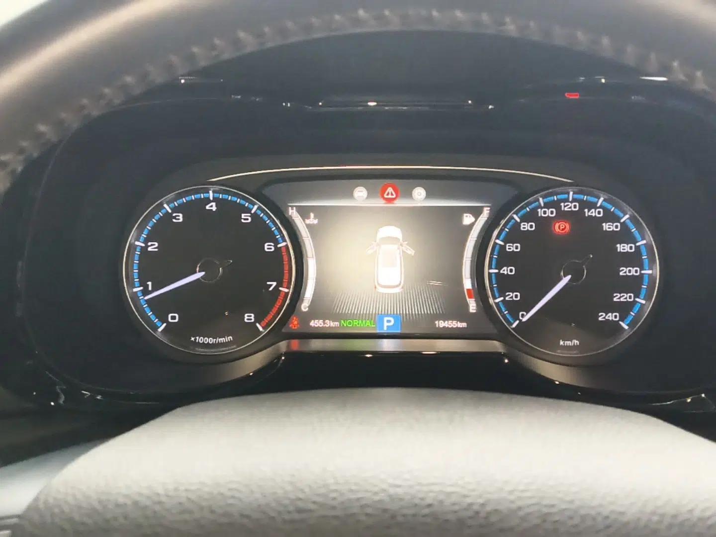 GAC Trumpchi GS7 2017 280T Two-Wheel Drive Luxury Model — миниатюра 19