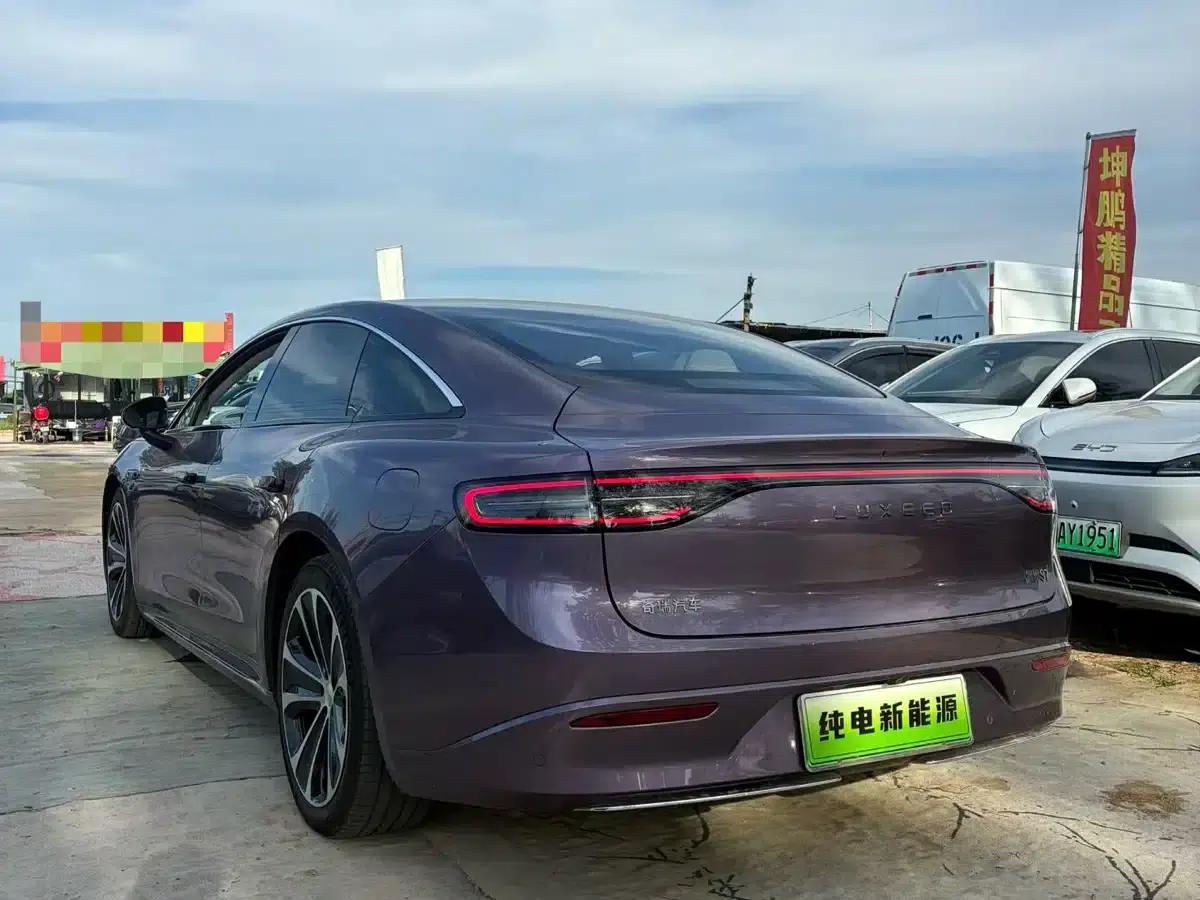Zhijie S7 2025 Model 705km/h Max — миниатюра 7