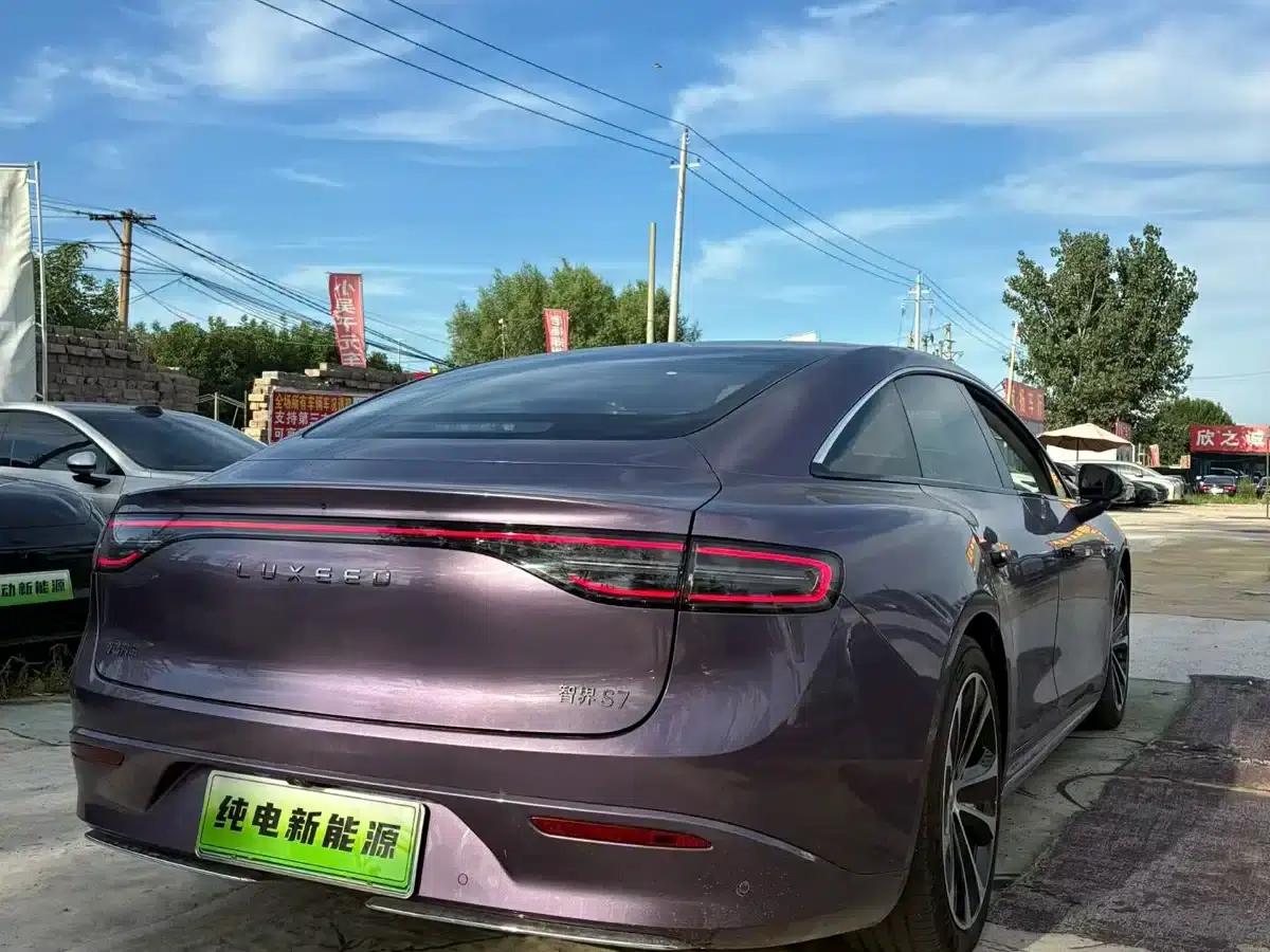Zhijie S7 2025 Model 705km/h Max — миниатюра 9