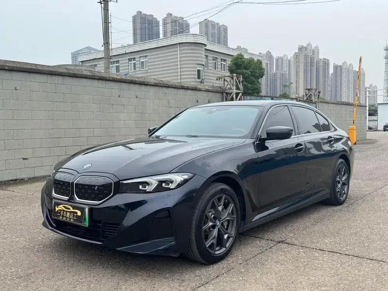 BMW i3 2023 eDrive35L — миниатюра 1