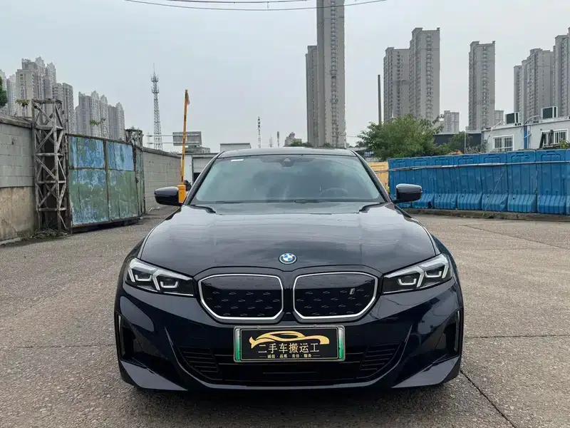 BMW i3 2023 eDrive35L — миниатюра 2