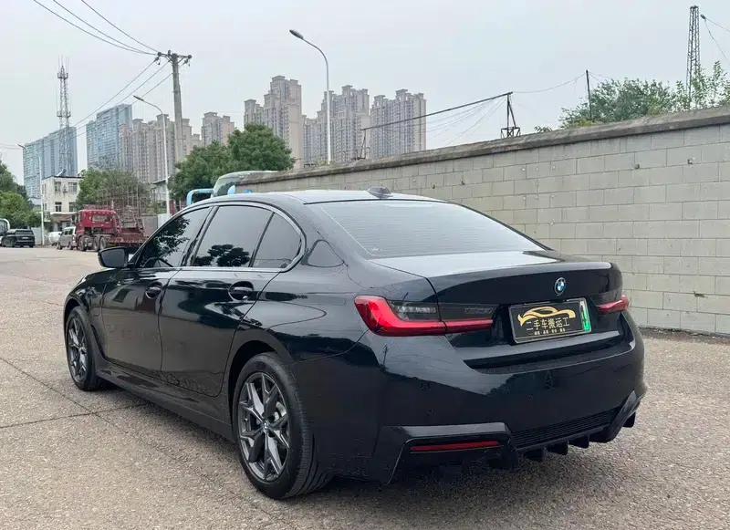 BMW i3 2023 eDrive35L — миниатюра 4