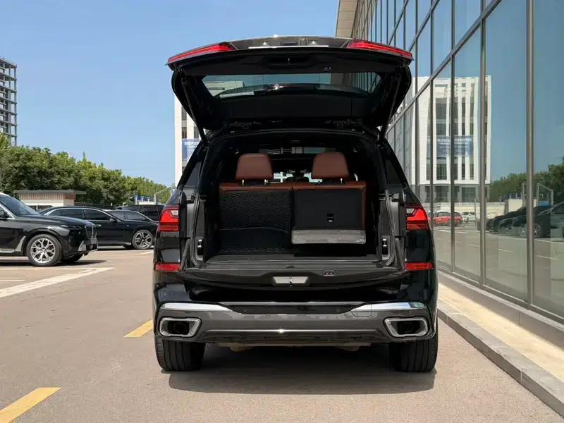 BMW X7 2021 xDrive40i M Sport Package — миниатюра 12