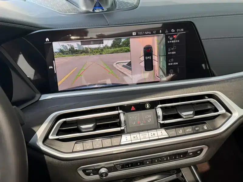 BMW X7 2021 xDrive40i M Sport Package — миниатюра 22