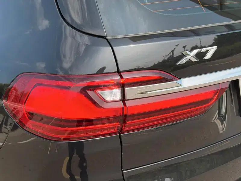 BMW X7 2021 xDrive40i M Sport Package — миниатюра 9