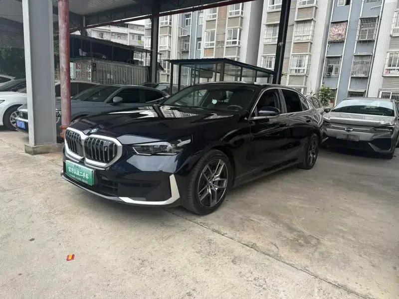 BMW i5 2024 eDrive35L Luxury Package — миниатюра 1