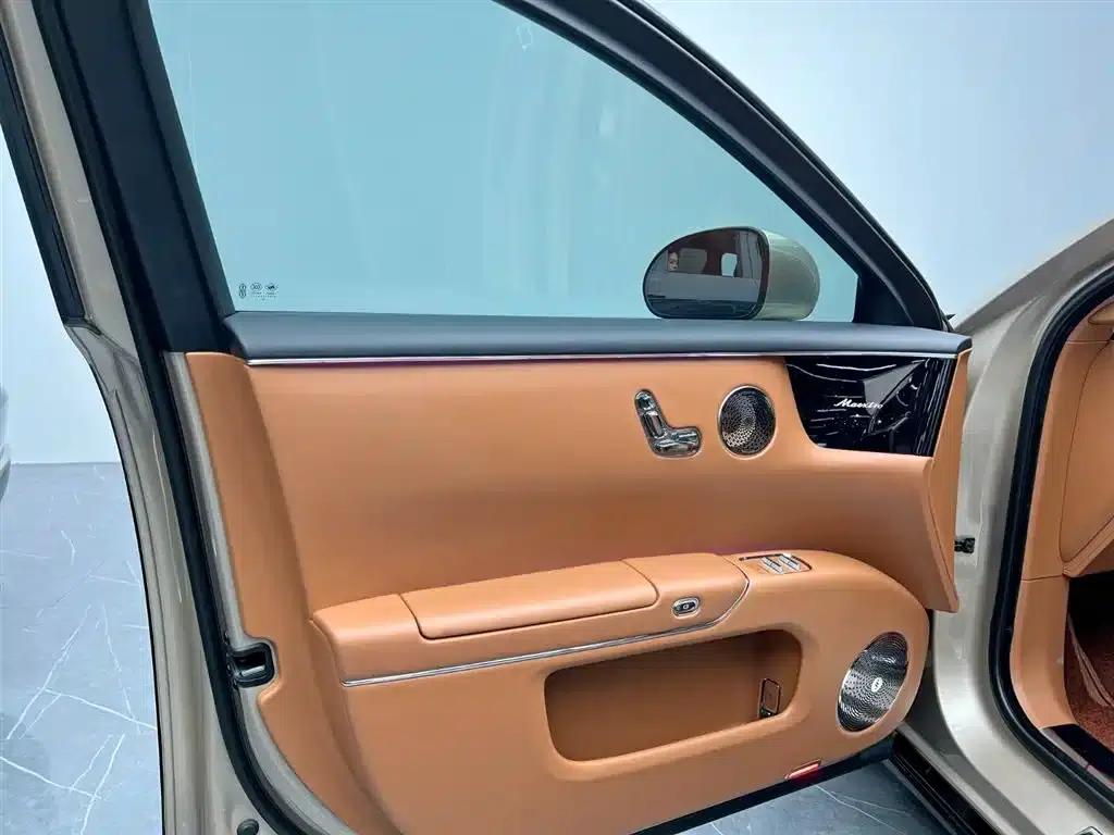 2025 S800 Premium Range Extended Star Executive Edition 4-seater (192-line LiDAR) — миниатюра 12