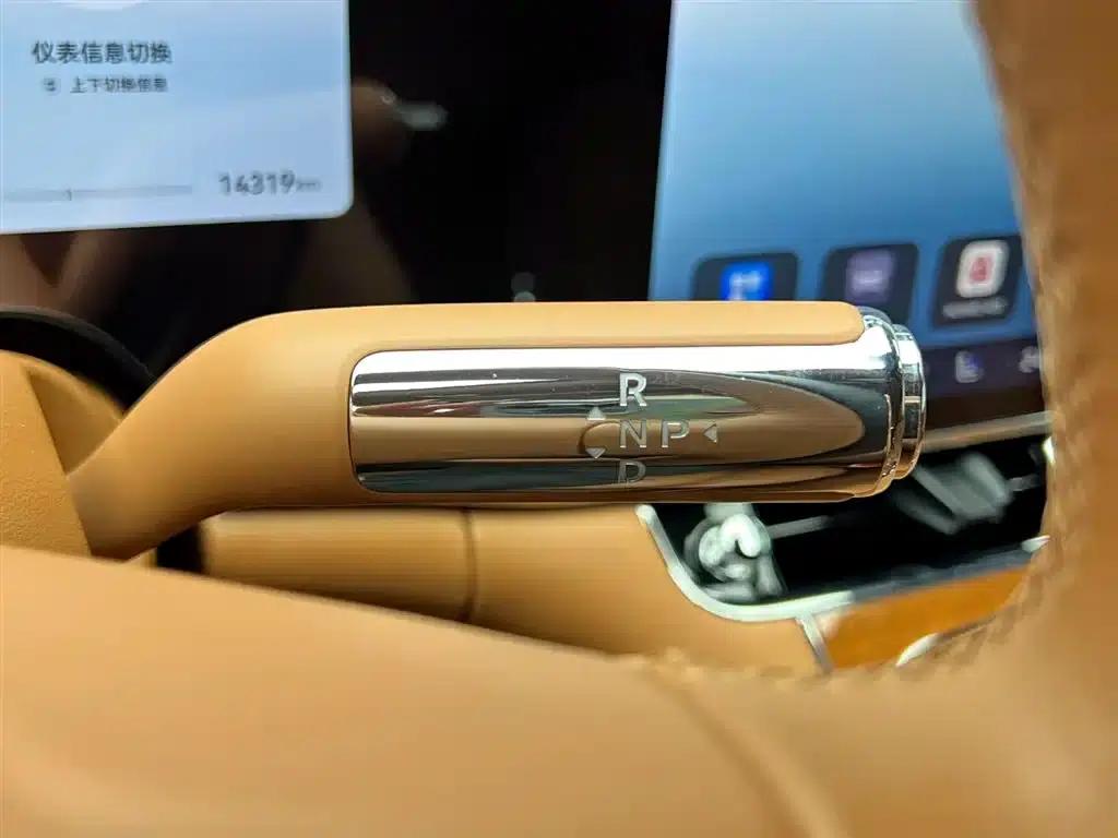 2025 S800 Premium Range Extended Star Executive Edition 4-seater (192-line LiDAR) — миниатюра 14