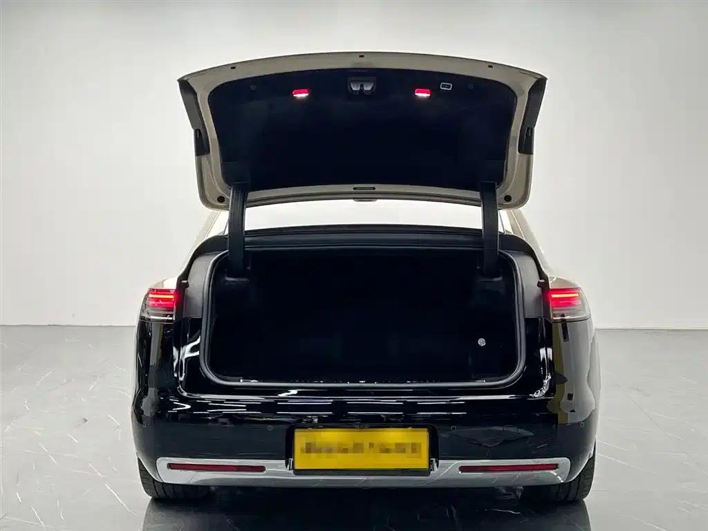 2025 S800 Premium Range Extended Star Executive Edition 4-seater (192-line LiDAR) — миниатюра 9