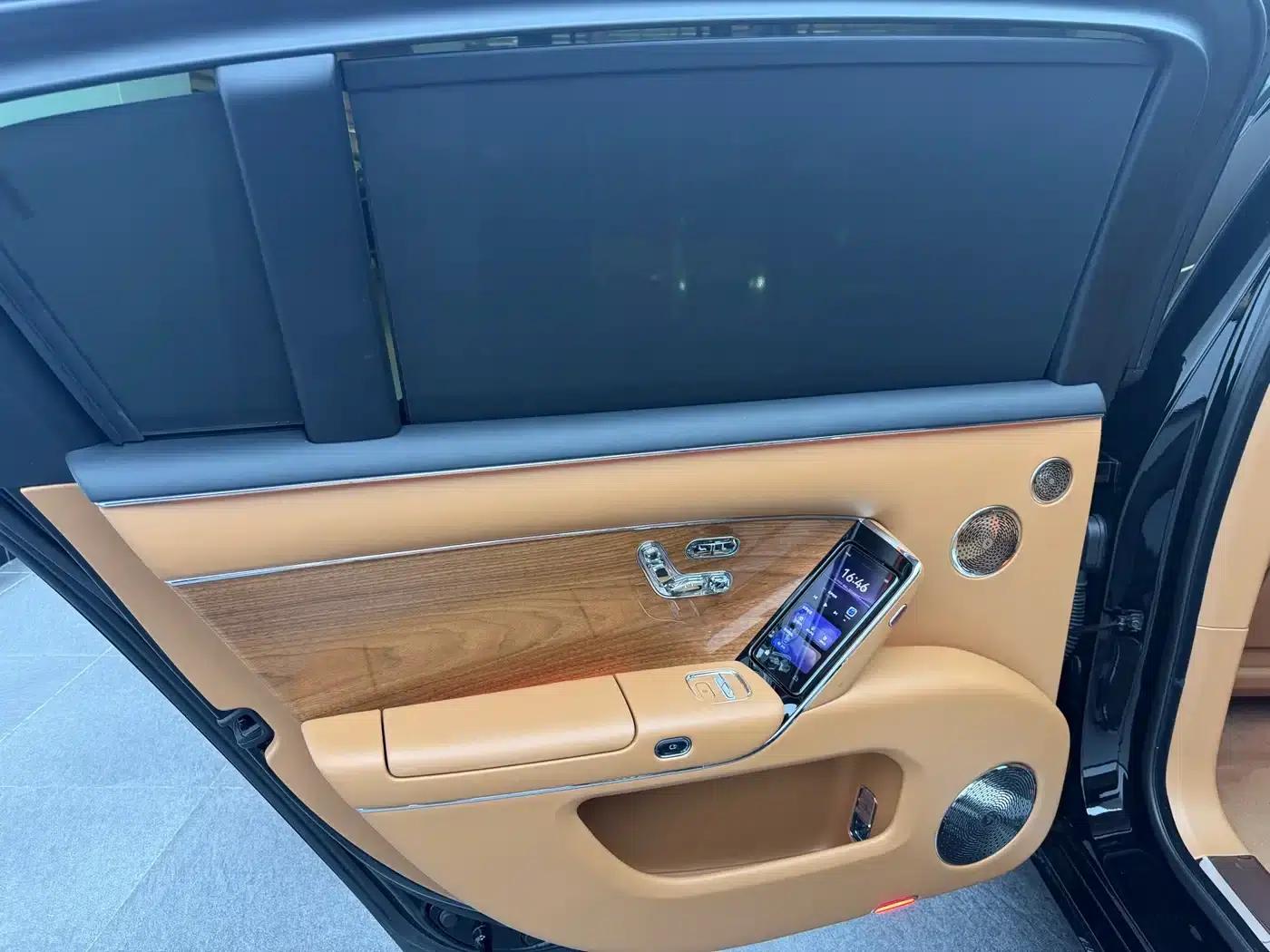2025 S800 Premium Range Extended Star Edition 5-seater (192-line LiDAR) — миниатюра 18