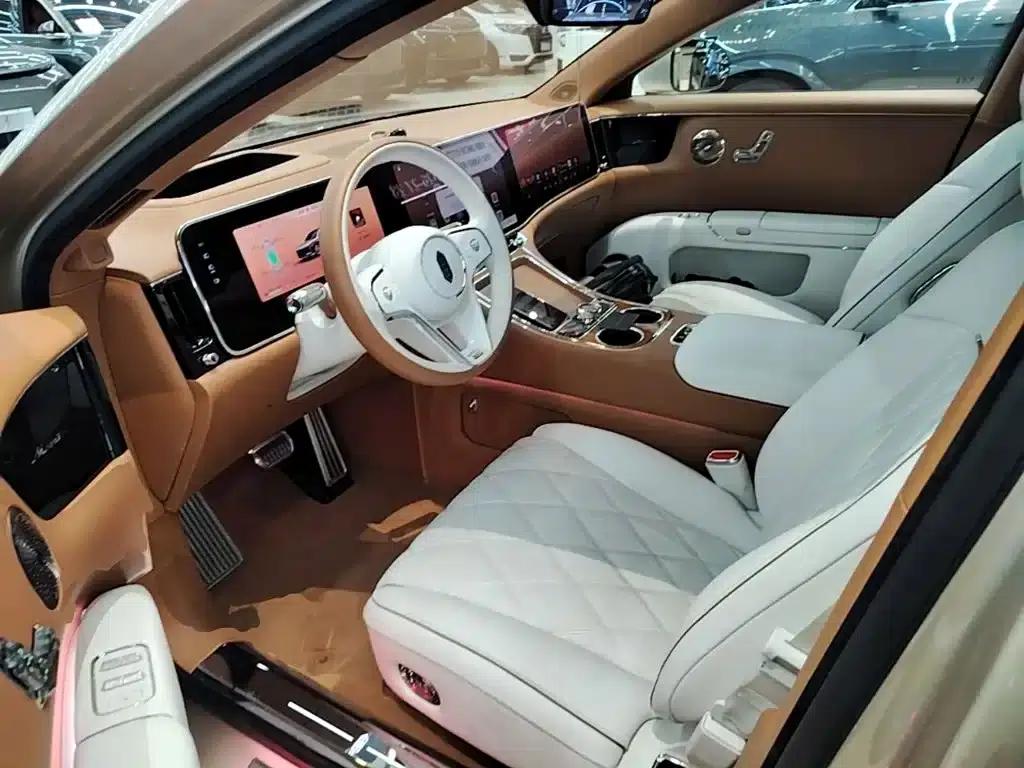 2025 S800 Premium Range Extended Star Executive Edition 4-seater (192-line LiDAR) — миниатюра 16