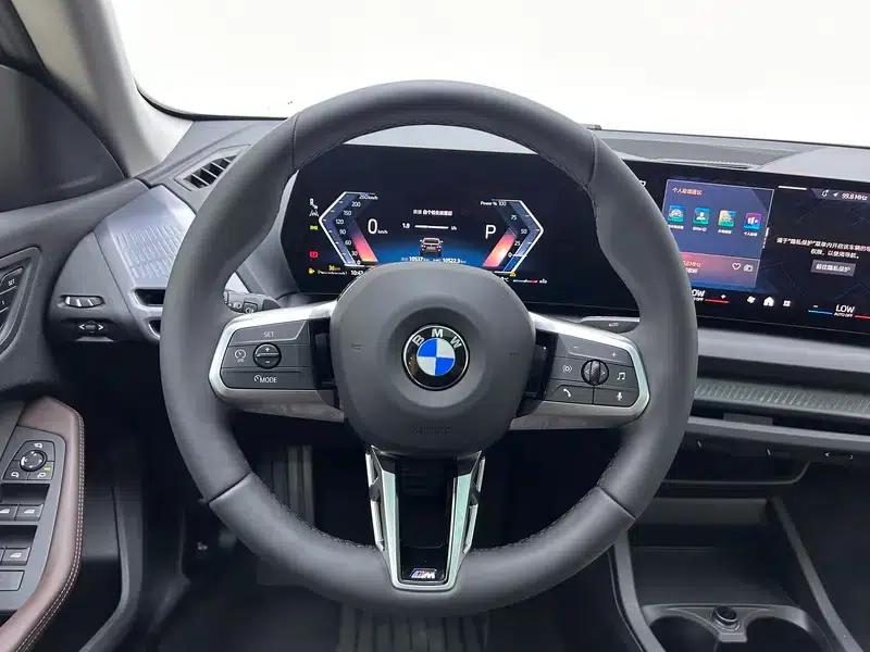 2025 BMW 2 Series 225L M Sport Package — миниатюра 16