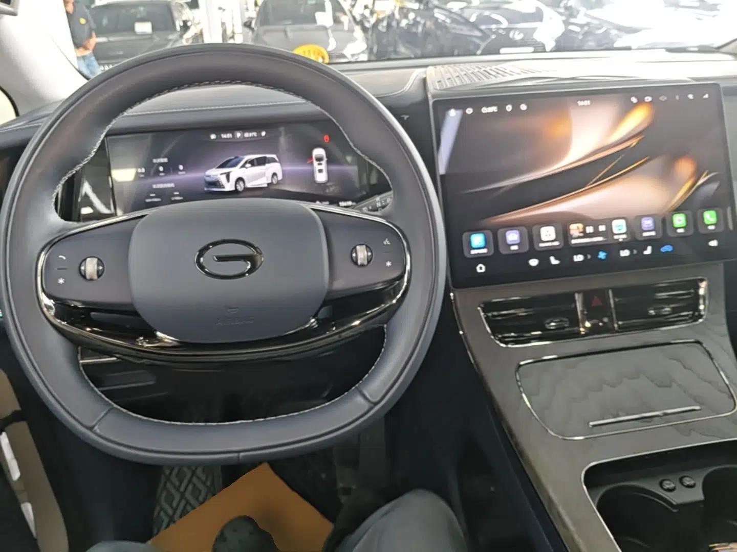 GAC Trumpchi Xiangwang M8 2025 Kunkun Series Ultra First-Class Cabin — миниатюра 17