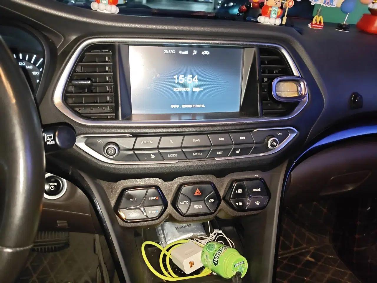 GAC Trumpchi GS4 New Energy 2017 1.5L PHEV Smart Enjoyment Edition — миниатюра 13