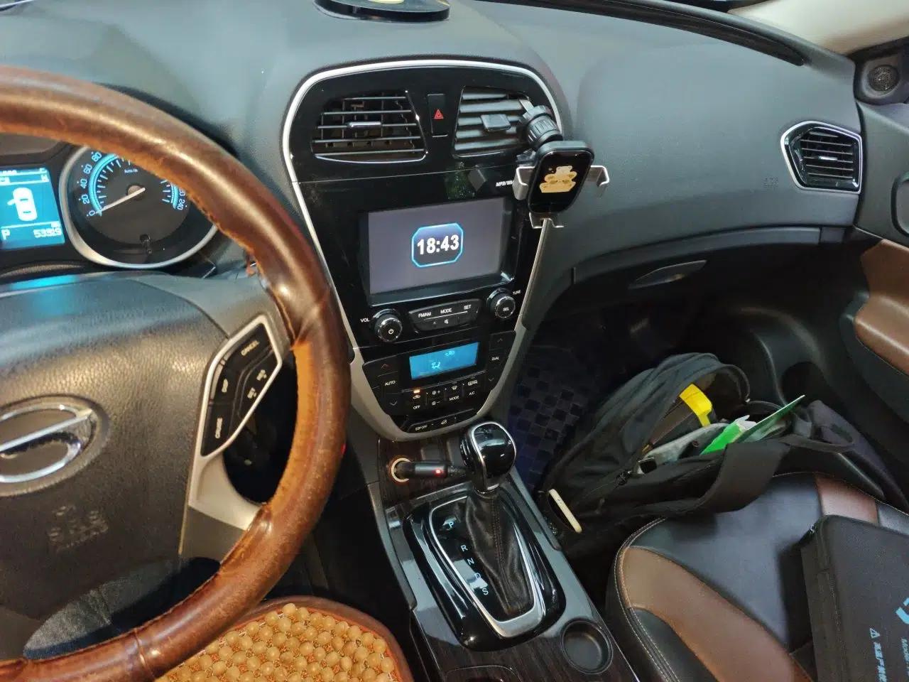 GAC Trumpchi GS5 Super 2015 1.8T Automatic Two-Wheel Drive Luxury Edition — миниатюра 13