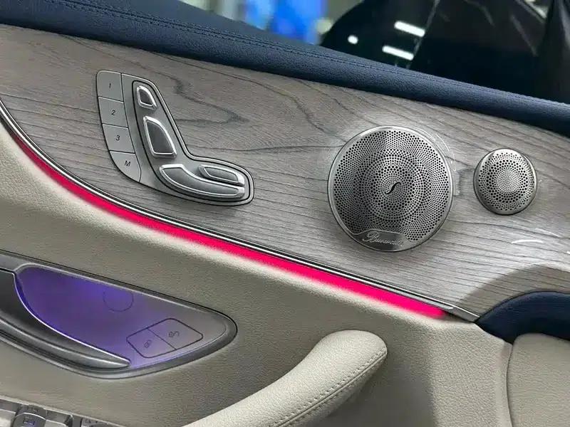 Mercedes-Benz E-Class (Imported) 2021 E 260 Coupe — миниатюра 4