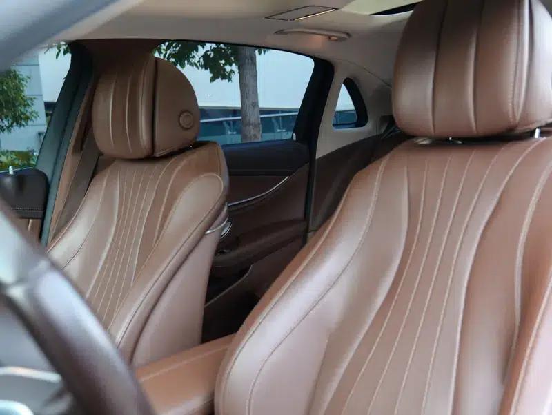 Mercedes-Benz E-Class 2022 Facelift E 300 L Fashion Sedan — миниатюра 13