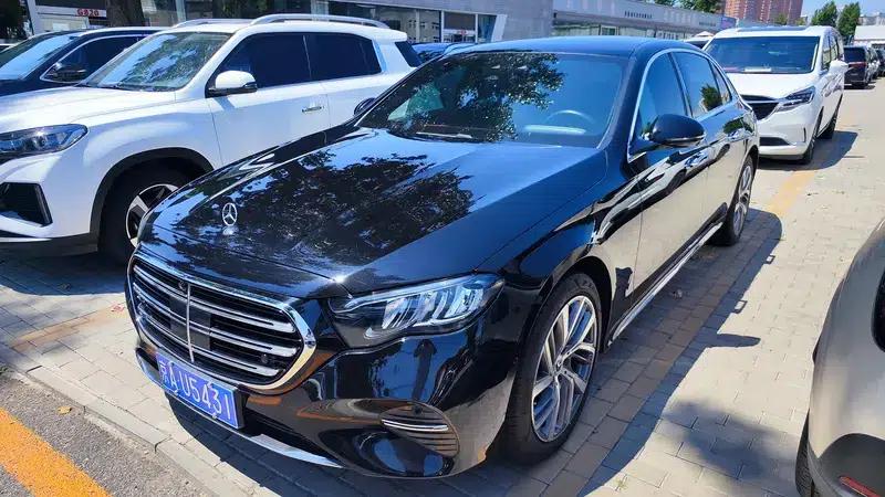 Mercedes-Benz E-Class 2024 Facelift E 300 L Fashion Sedan — миниатюра 1