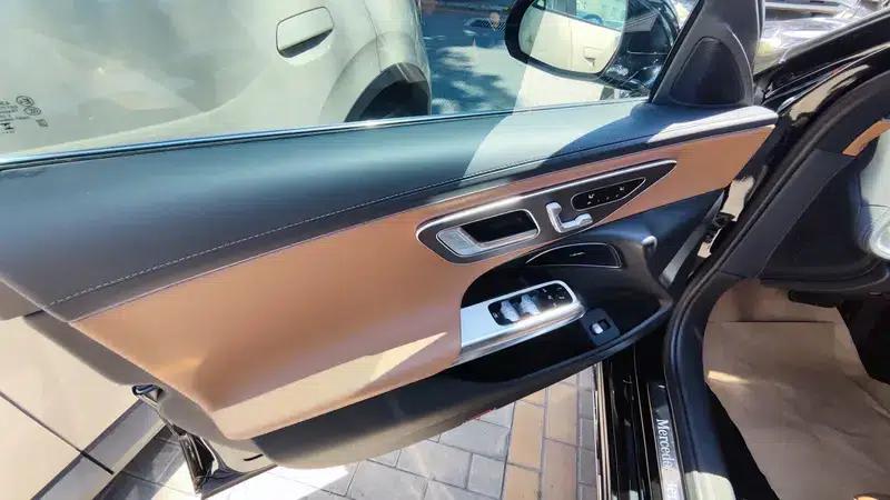 Mercedes-Benz E-Class 2024 Facelift E 300 L Fashion Sedan — миниатюра 17