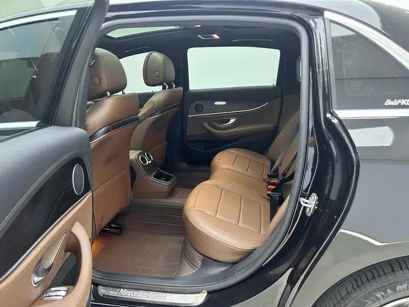 Mercedes-Benz E-Class 2021 Facelift E 300 L Fashion Sport Sedan — миниатюра 18