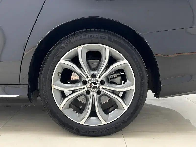 Mercedes-Benz E-Class 2021 Facelift E 300 L Fashion Sport Sedan — миниатюра 9