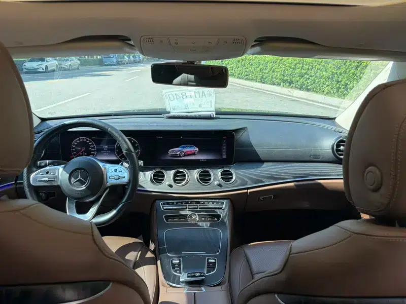 Mercedes-Benz E-Class 2020 E 300 L Sport Style — миниатюра 19