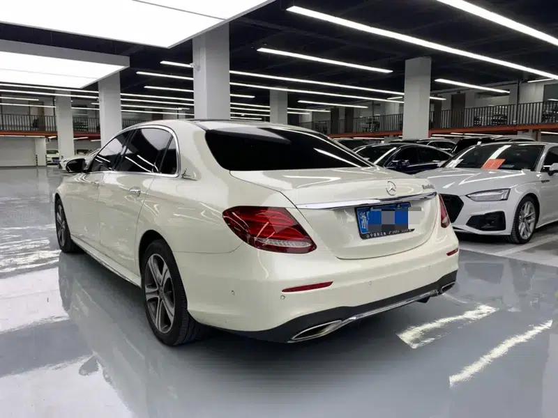 2016 Mercedes-Benz E-Class E 200 L Sport — миниатюра 4