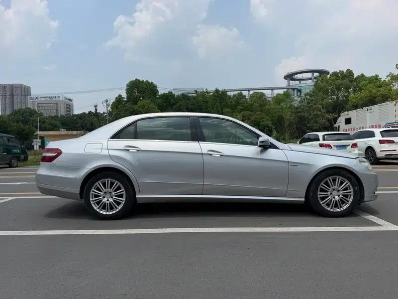 Mercedes-Benz E-Class 2011 E 260 L CGI Fashion Edition — миниатюра 7