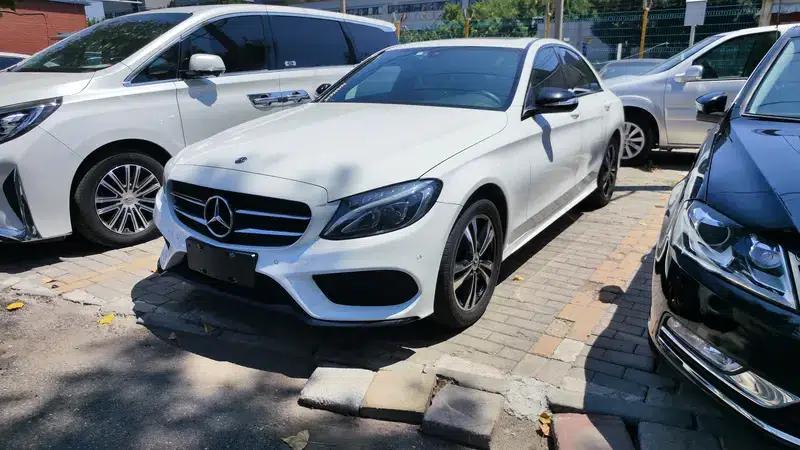 2017 Mercedes-Benz C-Class C 200 Sport Edition — миниатюра 1