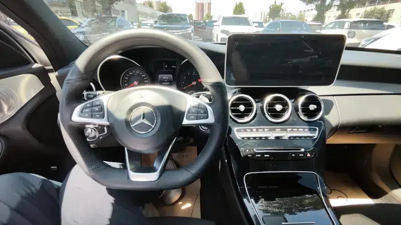 2017 Mercedes-Benz C-Class C 200 Sport Edition — миниатюра 11