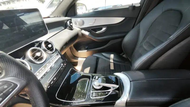 2017 Mercedes-Benz C-Class C 200 Sport Edition — миниатюра 13