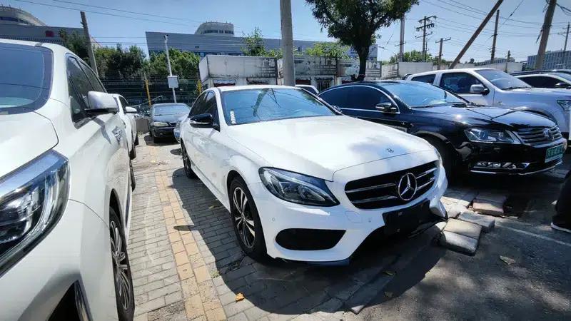 2017 Mercedes-Benz C-Class C 200 Sport Edition — миниатюра 3