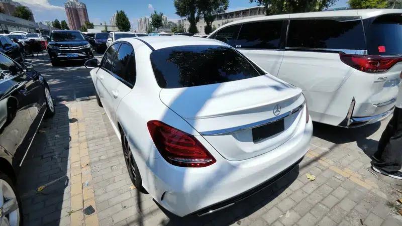2017 Mercedes-Benz C-Class C 200 Sport Edition — миниатюра 4