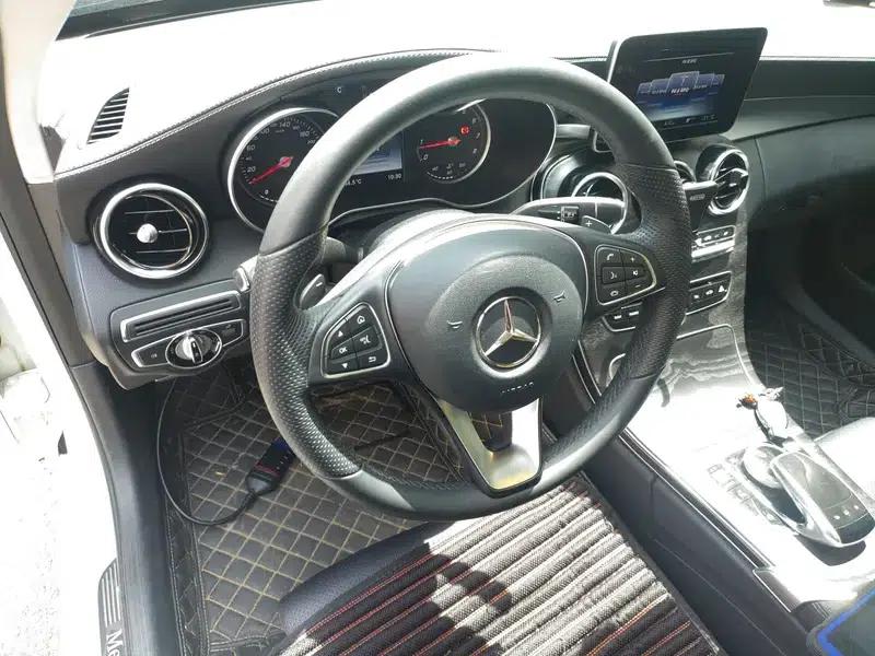 2016 Mercedes-Benz C-Class C 200 L 4MATIC Sport Edition — миниатюра 11