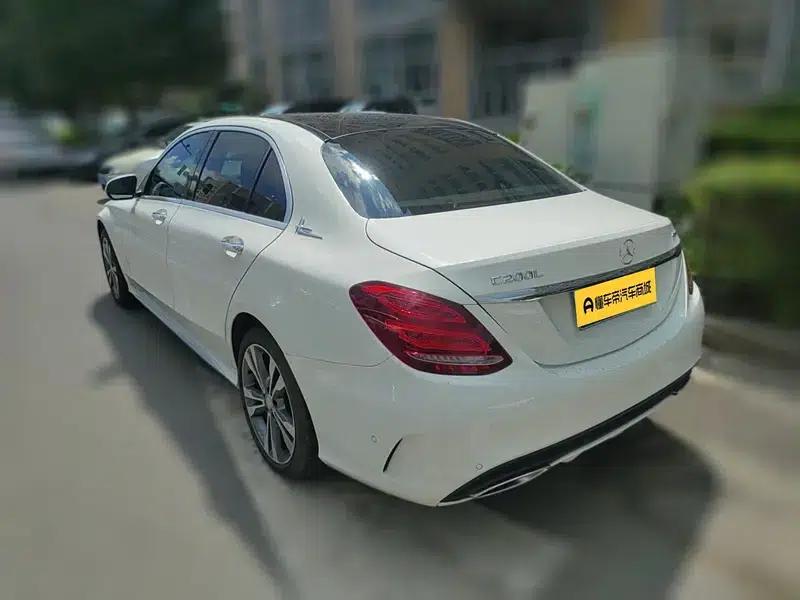 2016 Mercedes-Benz C-Class C 200 L 4MATIC Sport Edition — миниатюра 6