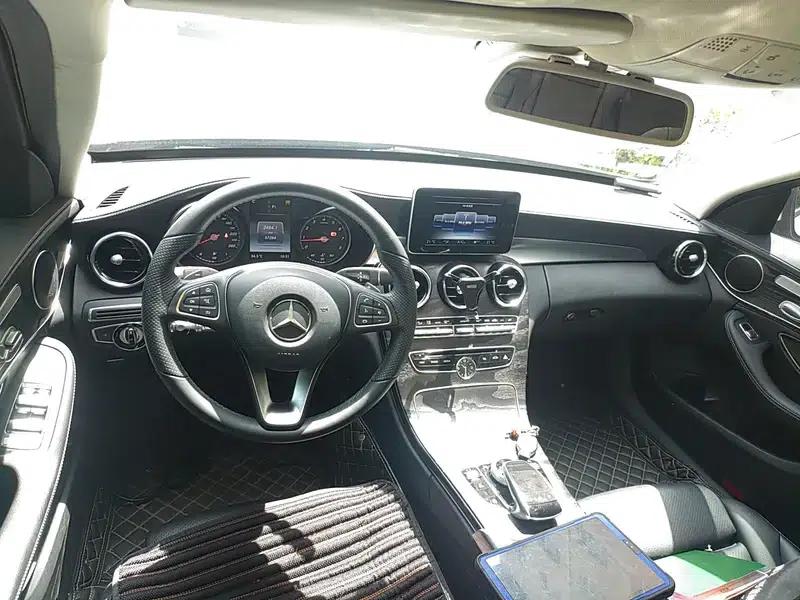 2016 Mercedes-Benz C-Class C 200 L 4MATIC Sport Edition — миниатюра 10