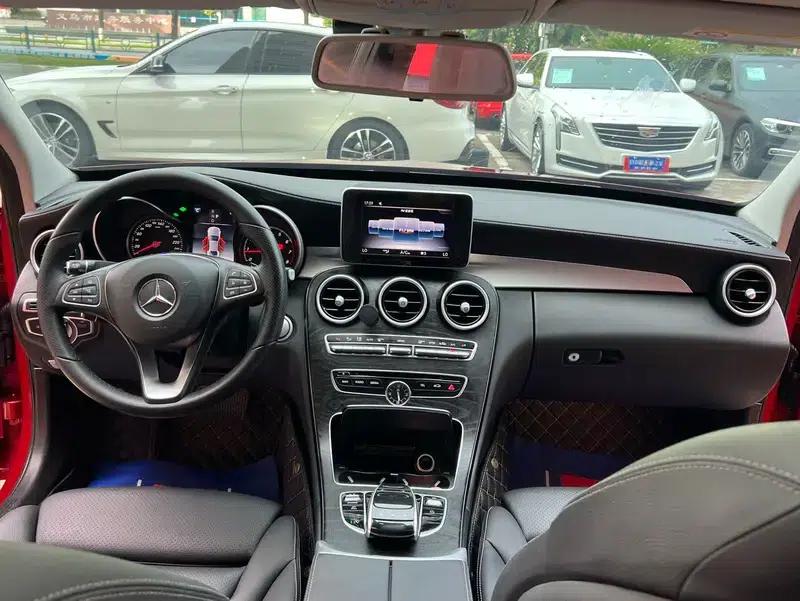 2018 Mercedes-Benz C-Class C 200 L Sport Edition — миниатюра 27