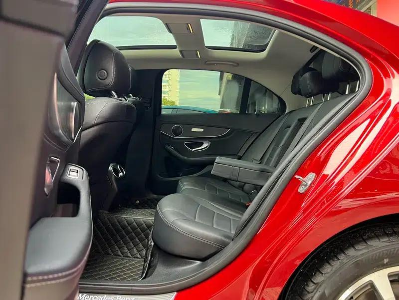 2018 Mercedes-Benz C-Class C 200 L Sport Edition — миниатюра 31