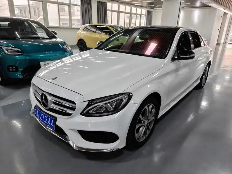 2016 Mercedes-Benz C-Class C 180 L Sport — миниатюра 1