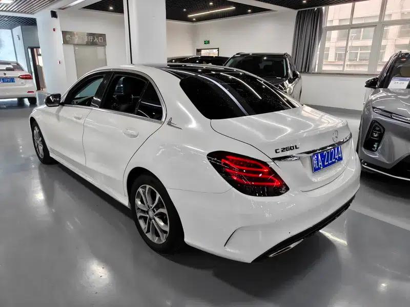 2016 Mercedes-Benz C-Class C 180 L Sport — миниатюра 4