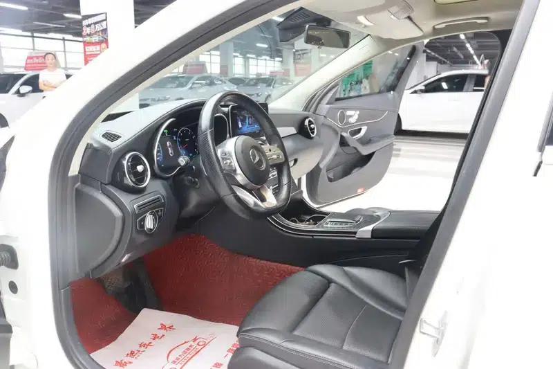 Mercedes-Benz C-Class 2020 Facelift C 260 L Sport Edition — миниатюра 9