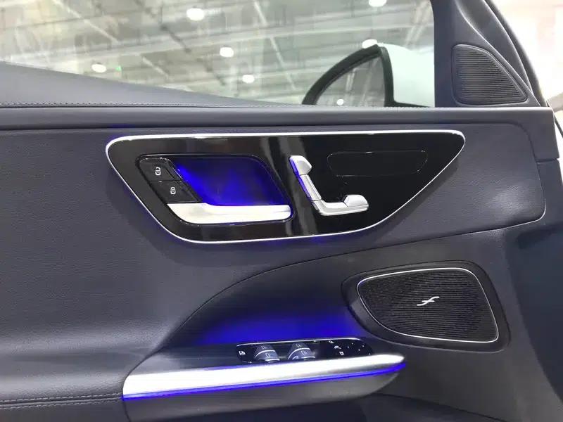 Mercedes-Benz C-Class 2022 Facelift C 260 L Sport Edition — миниатюра 26