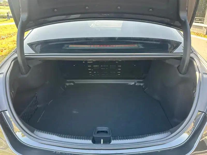 Mercedes-Benz C-Class 2022 Facelift C 200 L Sport Edition — миниатюра 14