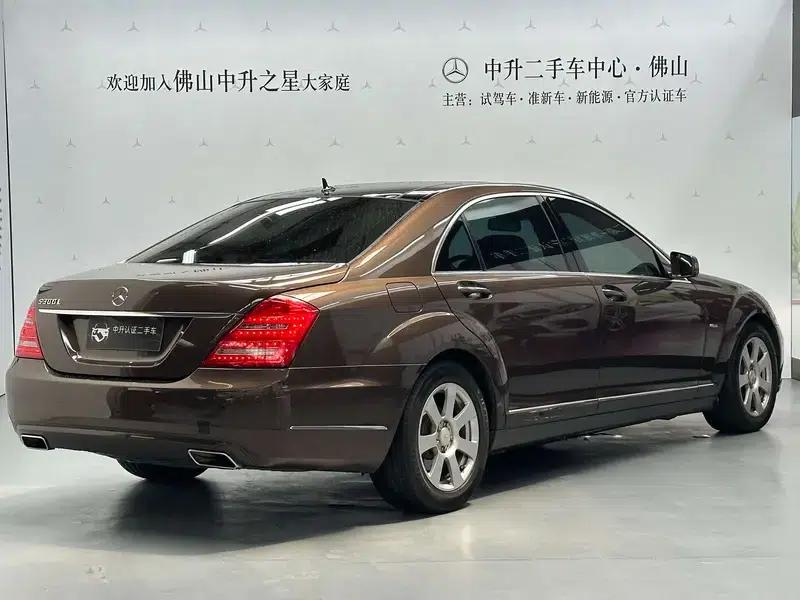 Mercedes-Benz S-Class 2012 S 300 L Grand Edition — миниатюра 2