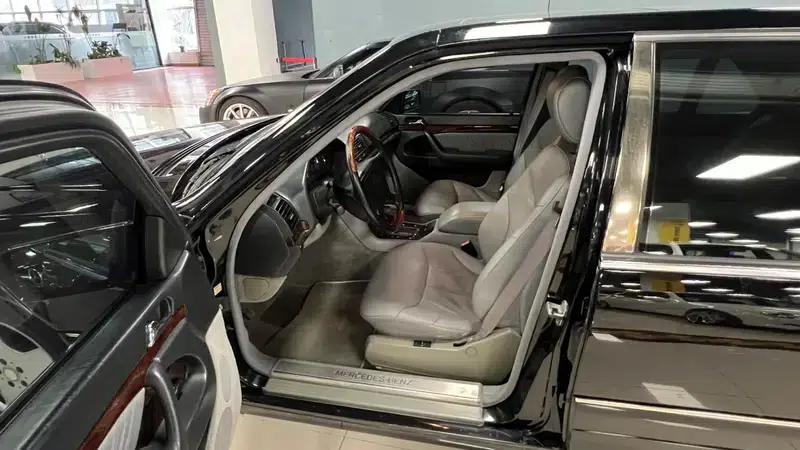 Mercedes-Benz S-Class 1994 3.2L Automatic Rear-Wheel Drive 5-Seater (Parallel Import) — миниатюра 21