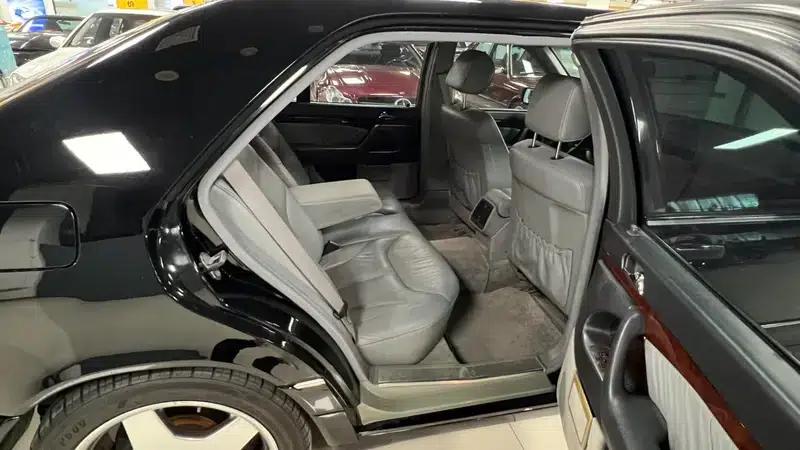 Mercedes-Benz S-Class 1994 3.2L Automatic Rear-Wheel Drive 5-Seater (Parallel Import) — миниатюра 28